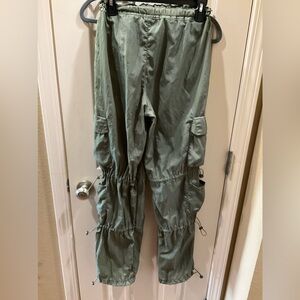 Birch and Stone Parachute Cargo Pants Sz Small